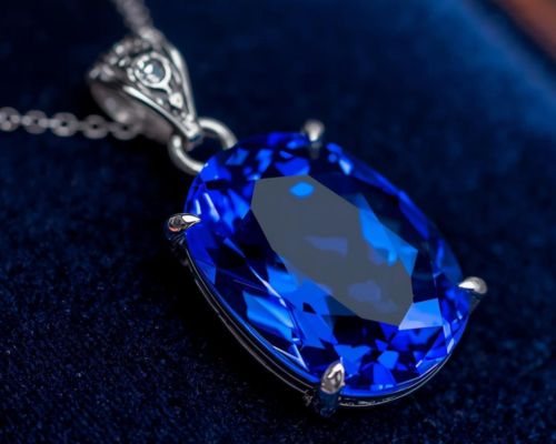 Sapphire Pendant